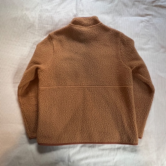 Patagonia Women's Retro Pile Marsupial Pullover - Picture 3 of 5